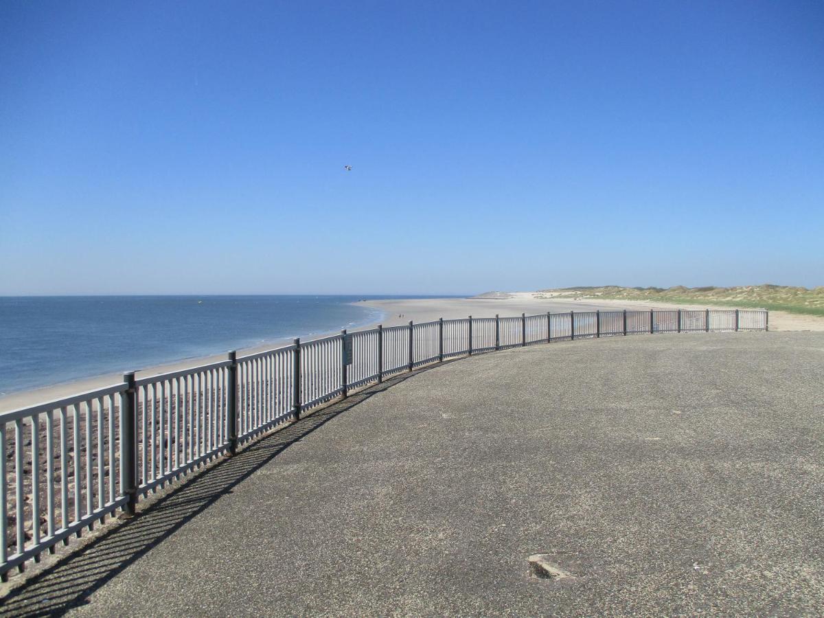 Comfortabel Vakantiehuis Aan Zee En Meer ! Камперланд Екстериор снимка